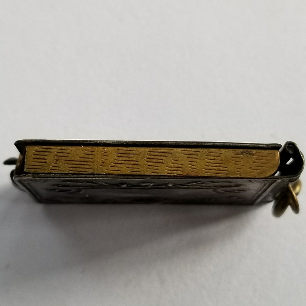 Antique WWI locket French fold out France World War 1 one sweetheart souvenir - Picture 6 of 15